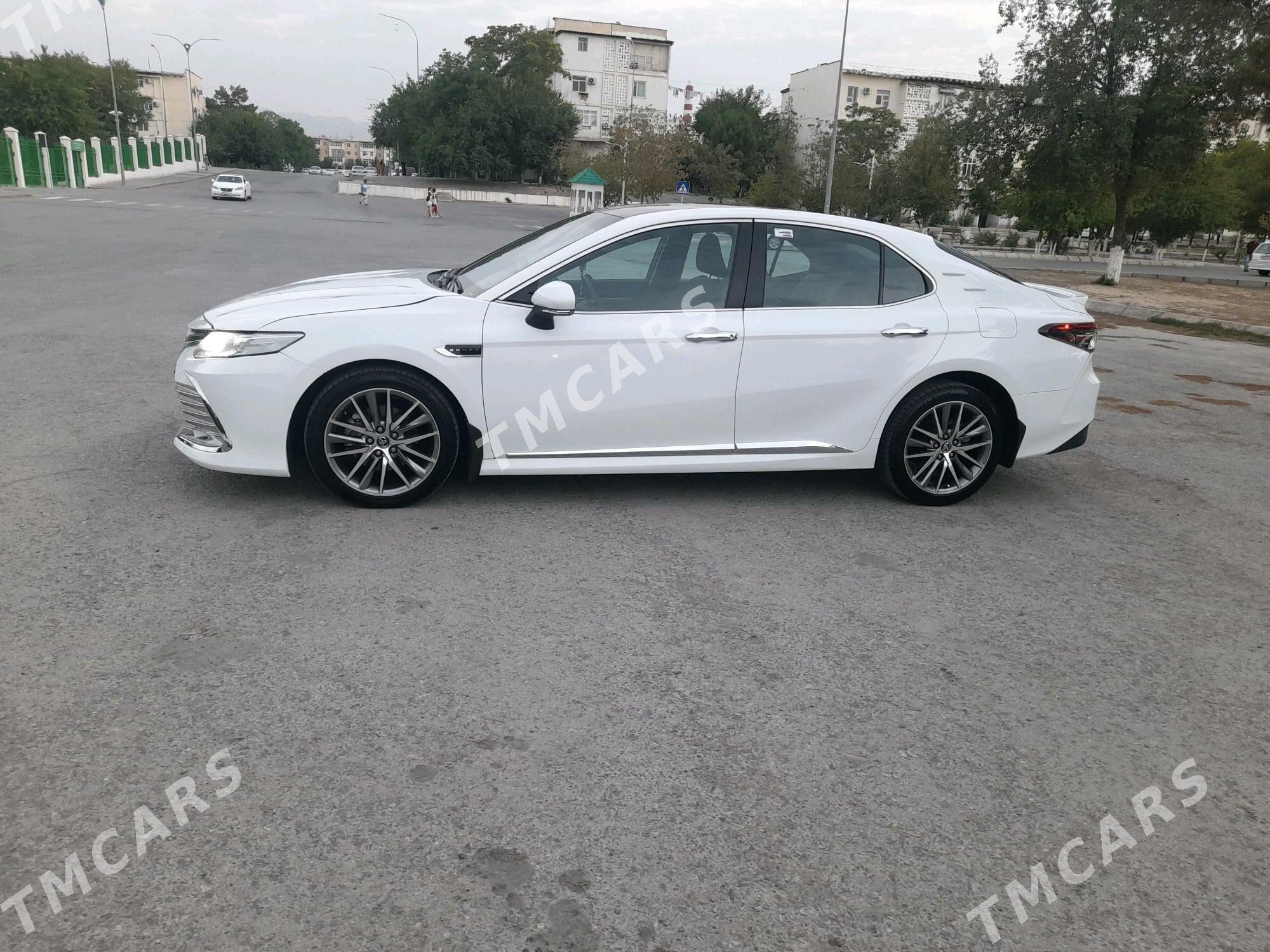 Toyota Camry 2021 - 295 000 TMT - Aşgabat - img 5