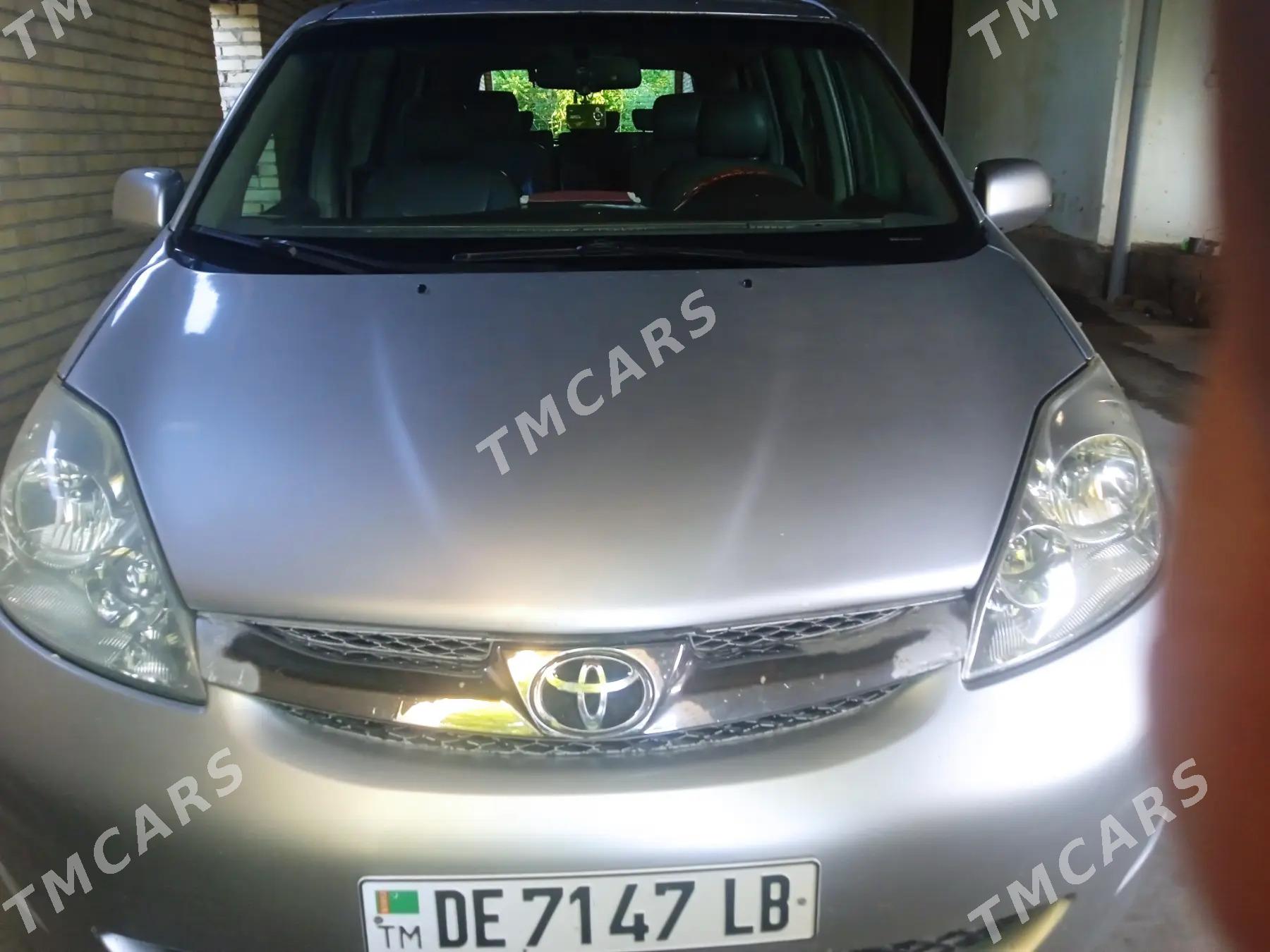 Toyota Sienna 2007 - 180 000 TMT - Саят - img 6