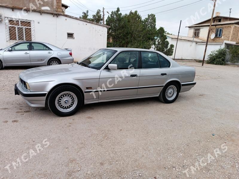 BMW 525 1992 - 55 000 TMT - Balkanabat - img 4