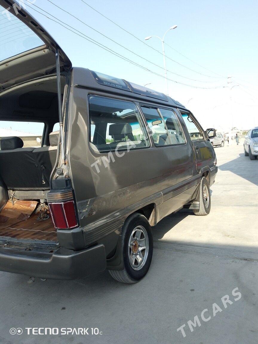 Toyota Town Ace 1989 - 27 000 TMT - Мары - img 5