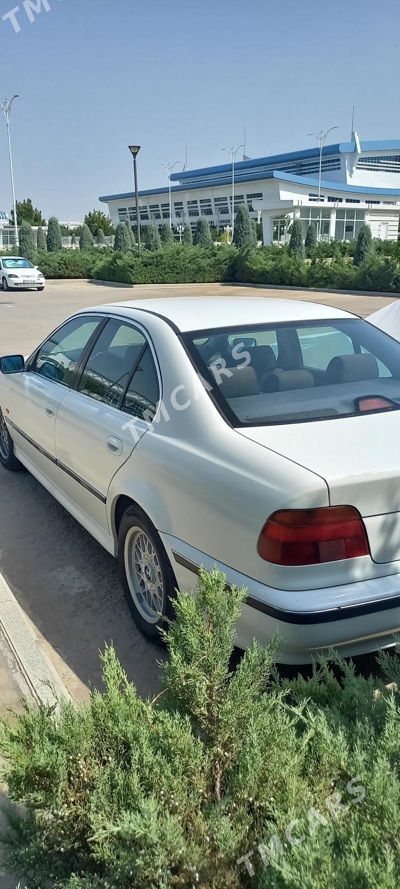 BMW E39 1998 - 70 000 TMT - Ашхабад - img 2