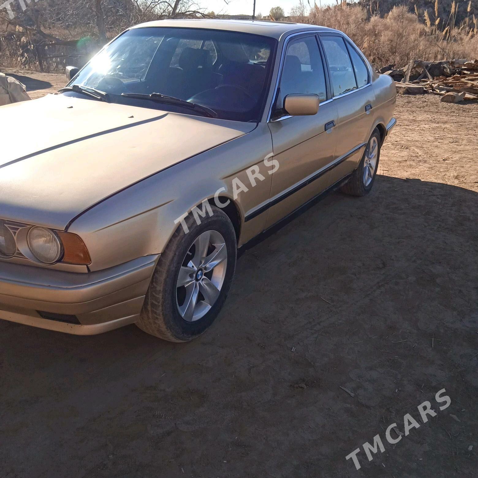 BMW 520 1990 - 25 000 TMT - етр. Туркменбаши - img 2