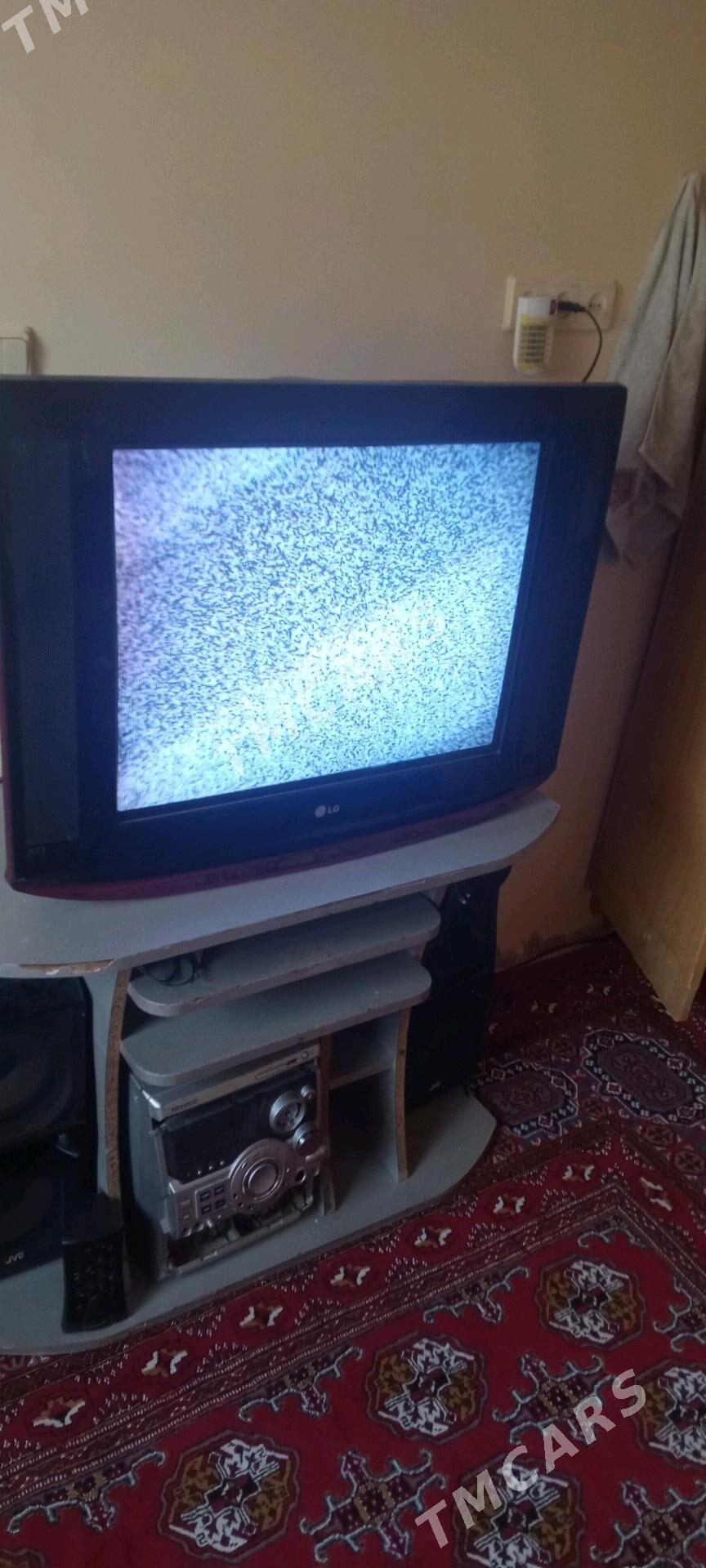 televizor - Bedew - img 3