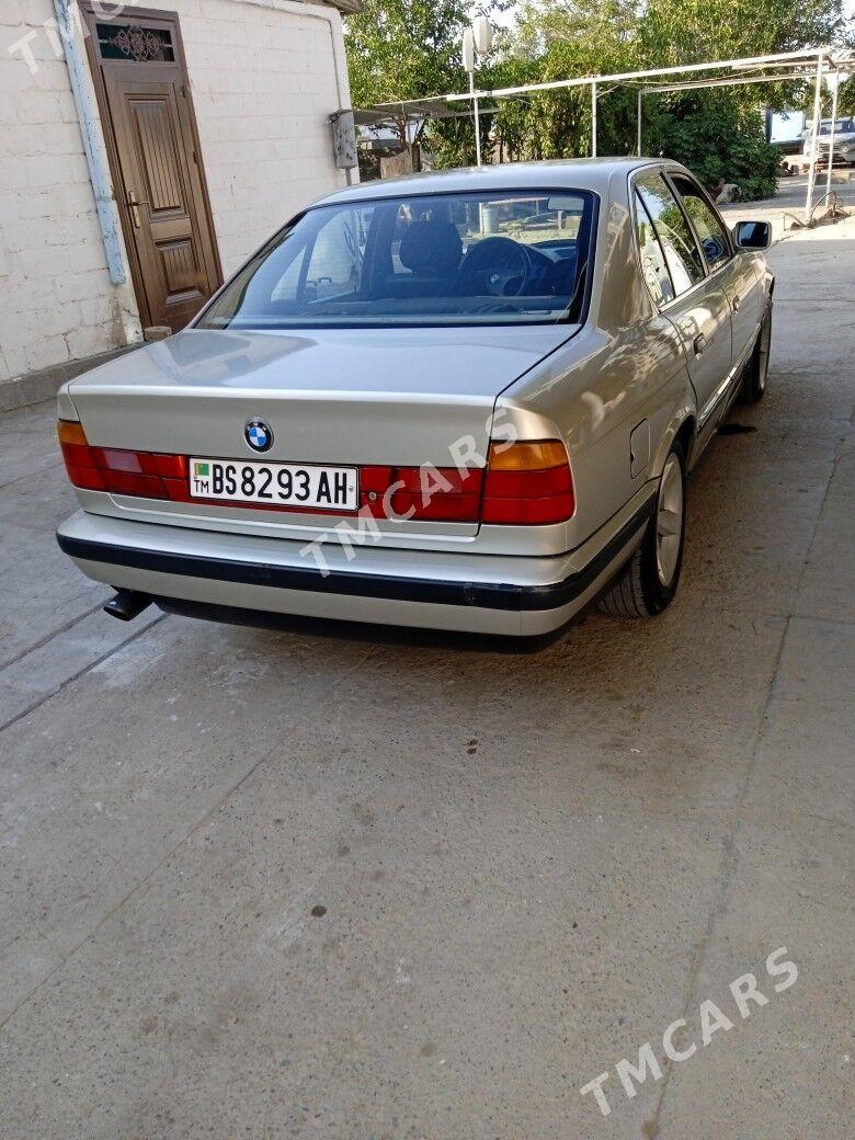 BMW 525 1989 - 35 000 TMT - Бахарден - img 3