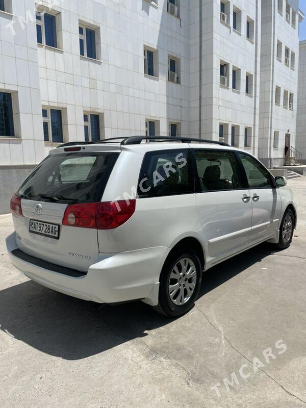 Toyota Sienna 2009 - 210 000 TMT - Aşgabat - img 3