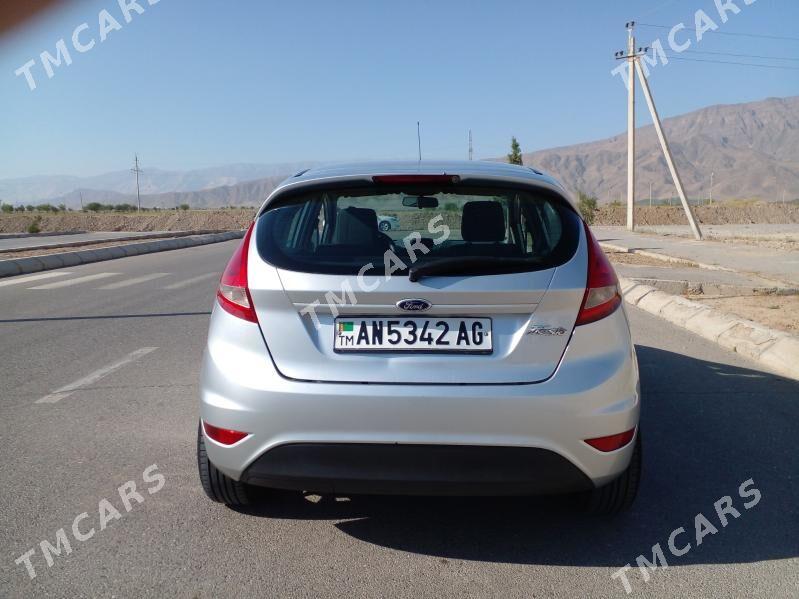 Ford Fiesta 2011 - 68 000 TMT - Ашхабад - img 3