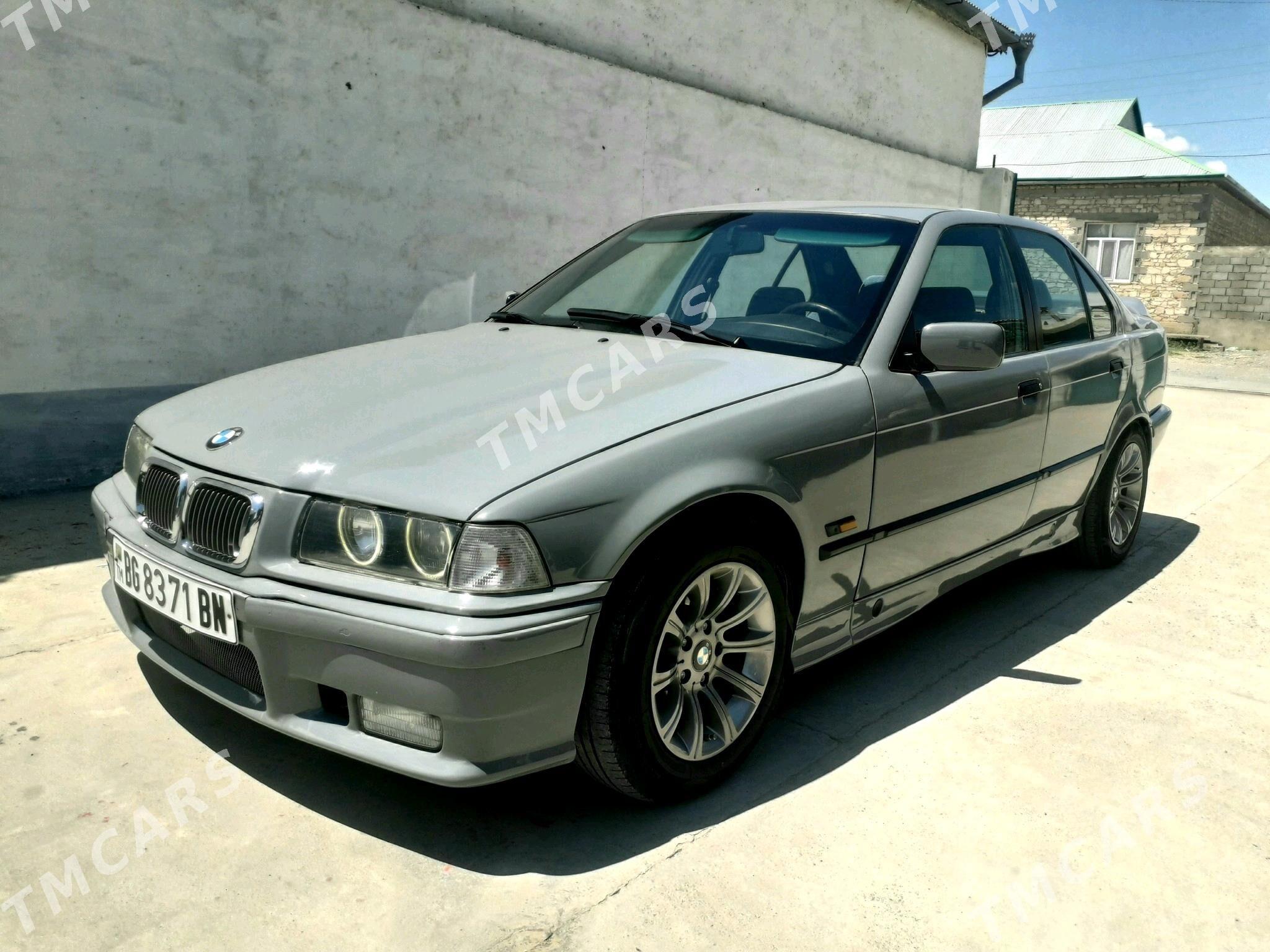 BMW 3 Series 1993 - 50 000 TMT - Gyzylarbat - img 3