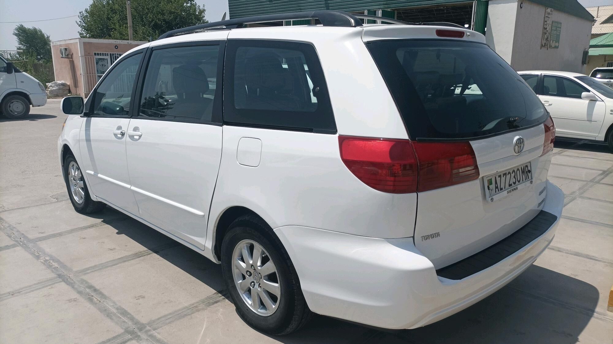 Toyota Sienna 2004 - 150 000 TMT - Мары - img 3