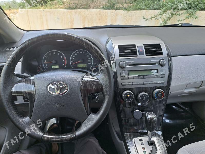 Toyota Corolla 2011 - 162 000 TMT - Ашхабад - img 6
