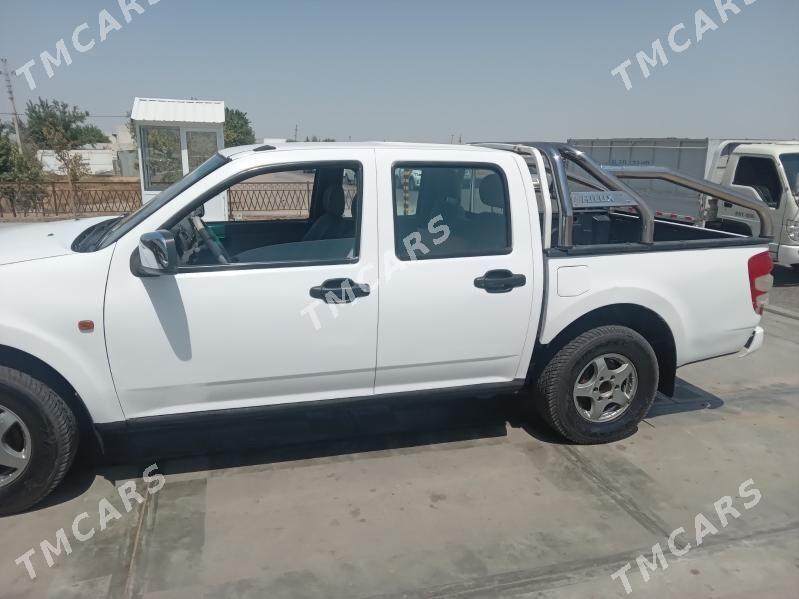 Toyota Hilux 2012 - 99 000 TMT - Мары - img 5