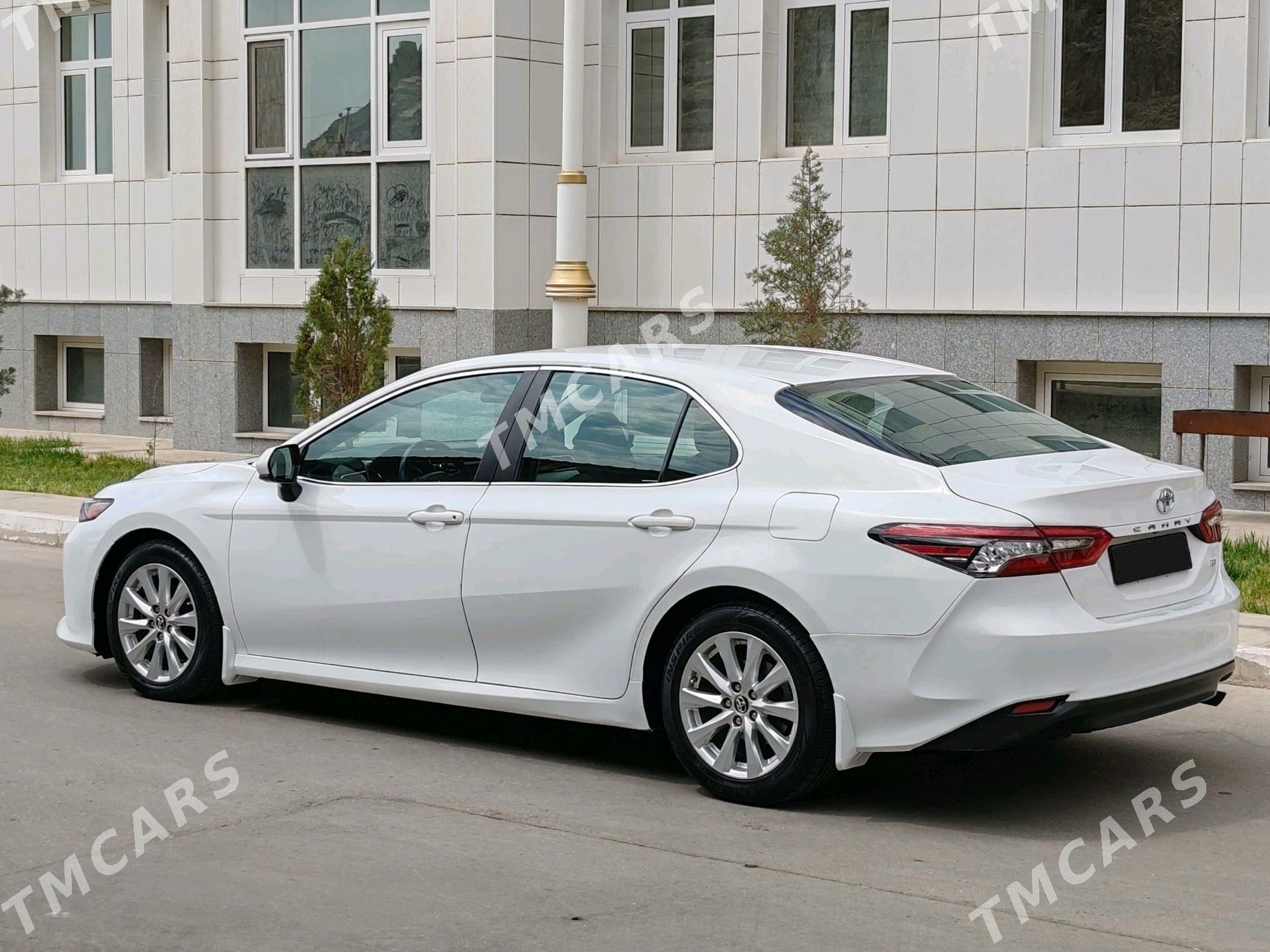 Toyota Camry 2018 - 270 000 TMT - Aşgabat - img 4