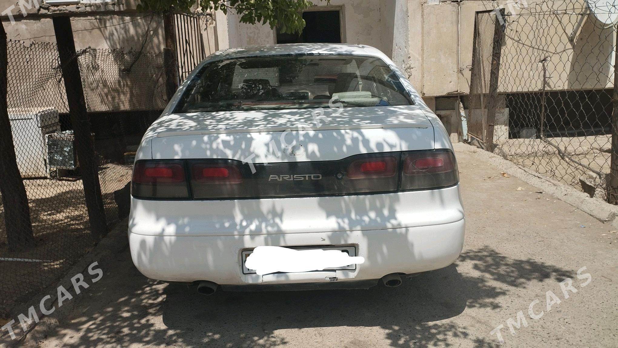 Toyota Aristo 1993 - 24 000 TMT - Газаджак - img 6