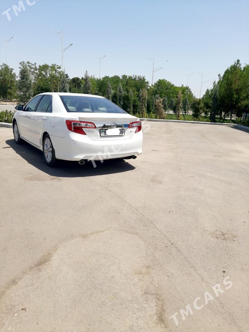 Toyota Camry 2012 - 189 000 TMT - 9 мкр - img 2