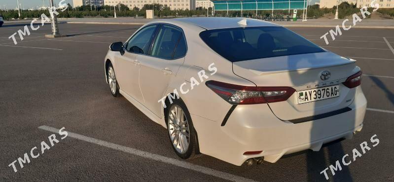 Toyota Camry 2019 - 300 000 TMT - Кëши - img 8