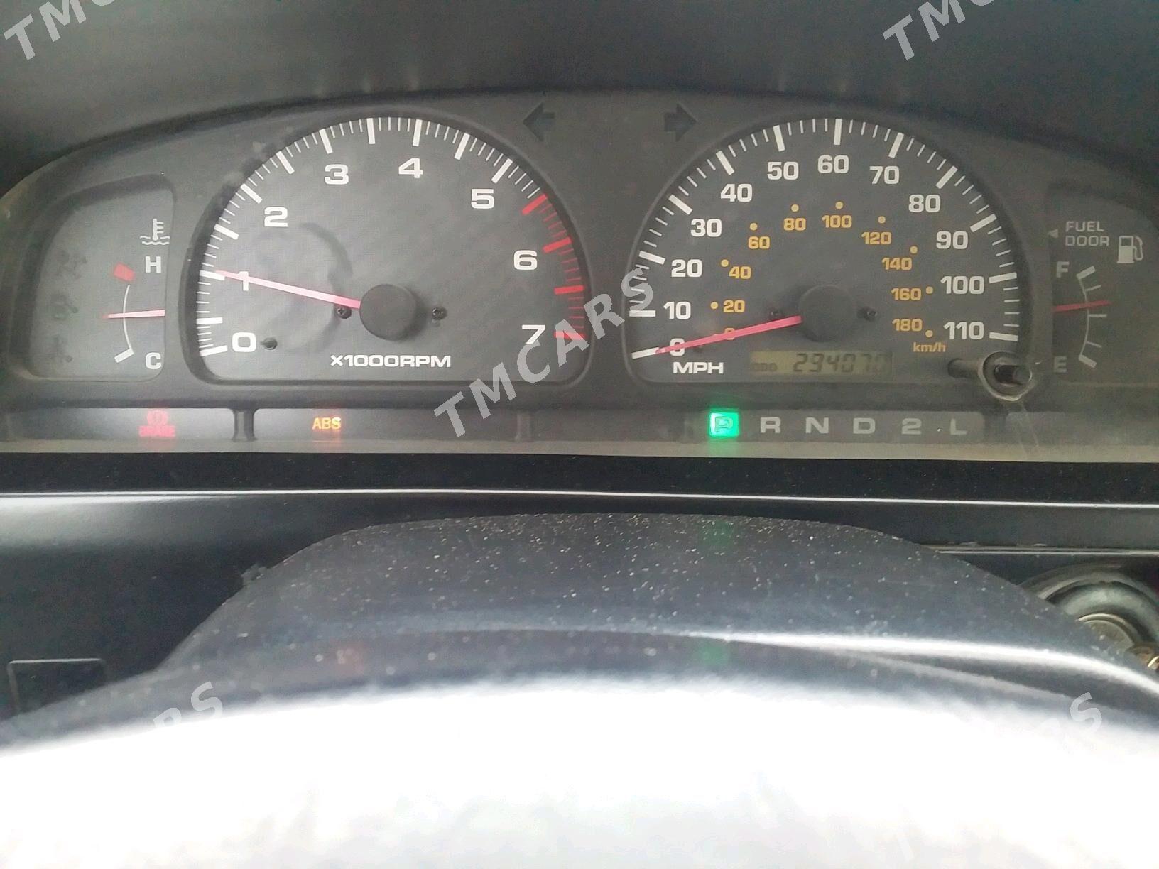 Toyota 4Runner 1999 - 70 000 TMT - Ак-Бугдайский этрап - img 6