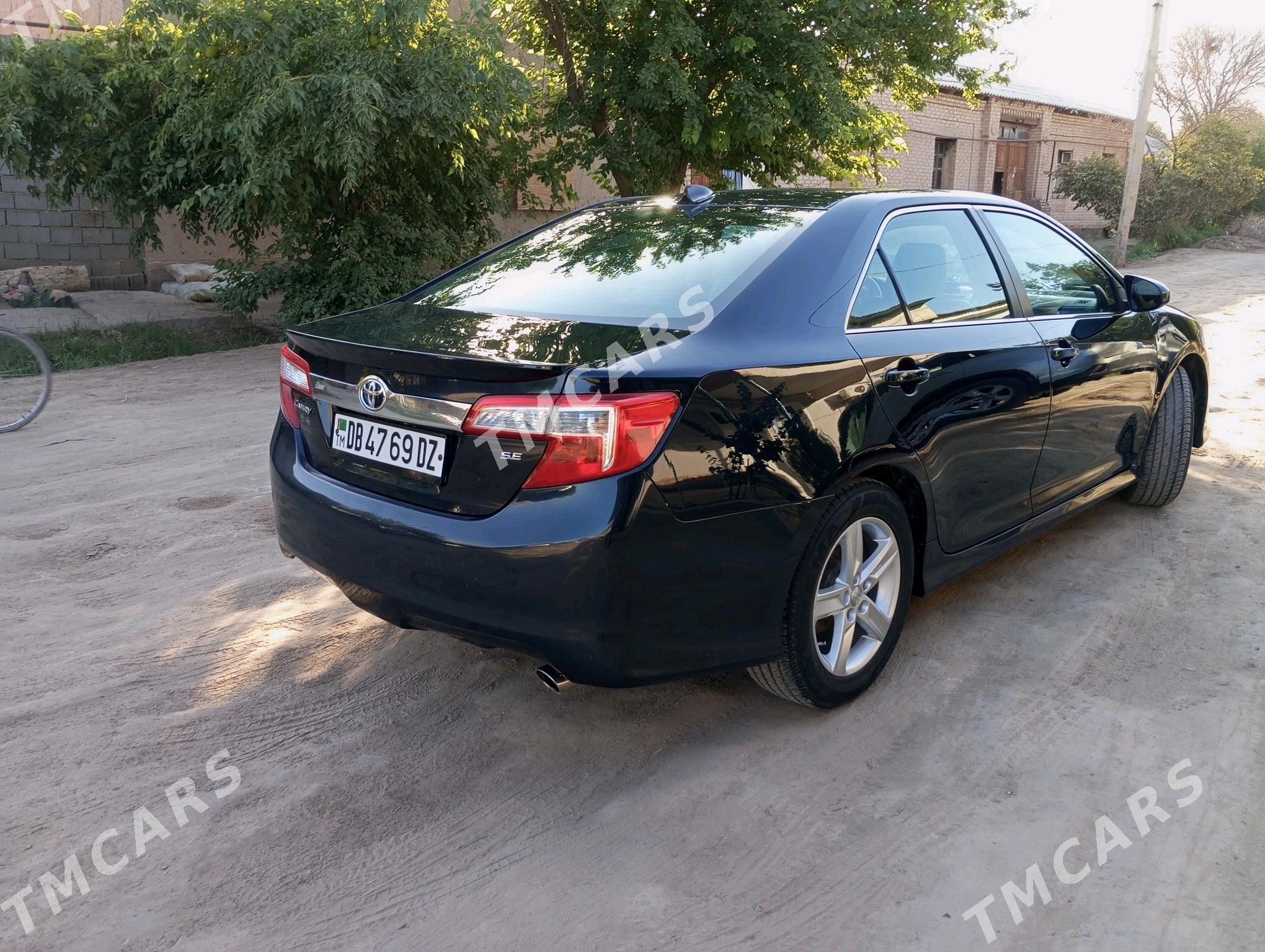 Toyota Camry 2012 - 170 000 TMT - Köneürgenç - img 5