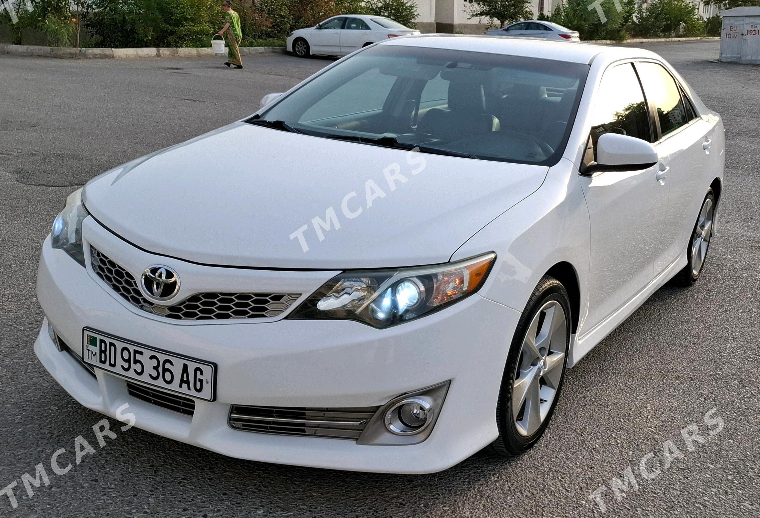 Toyota Camry 2013 - 229 000 TMT - Ашхабад - img 2