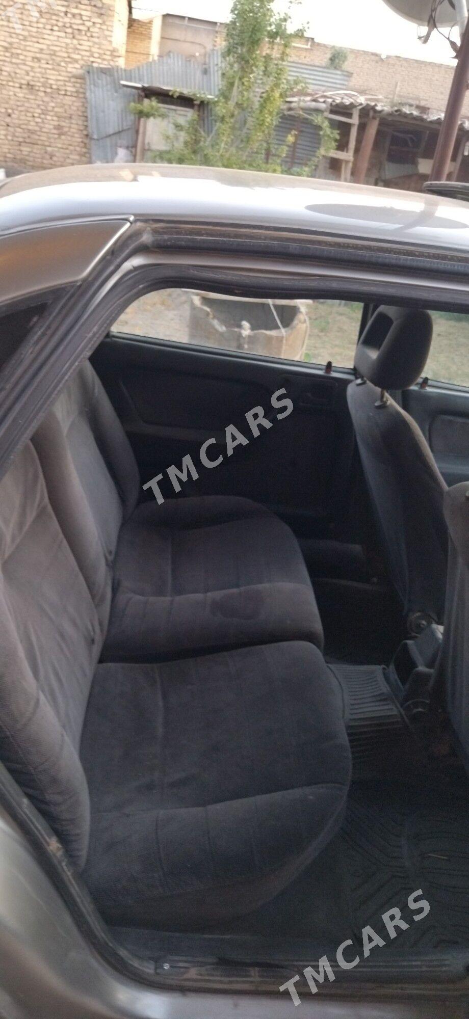 Opel Vectra 1992 - 30 000 TMT - Farap - img 10