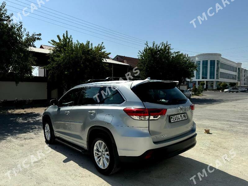 Toyota Highlander 2018 - 430 000 TMT - Мары - img 2