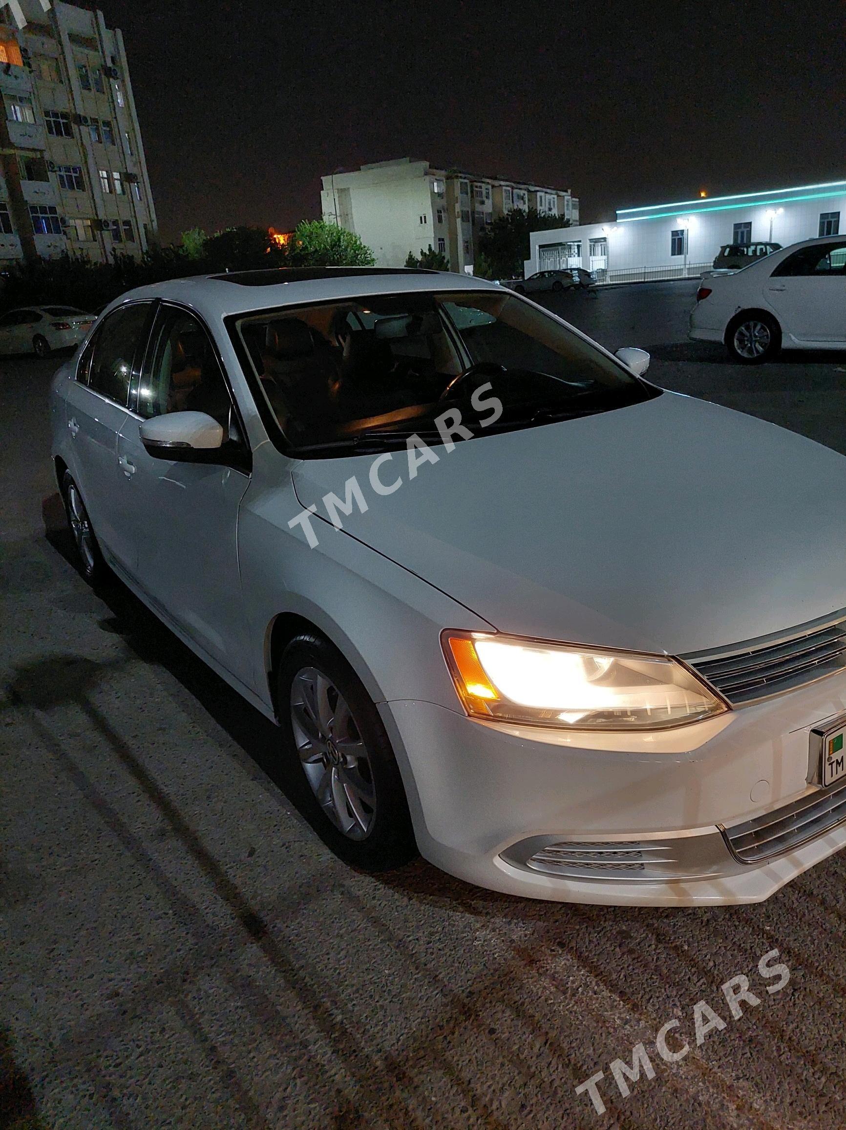 Volkswagen Jetta 2015 - 150 000 TMT - Гуртли - img 6