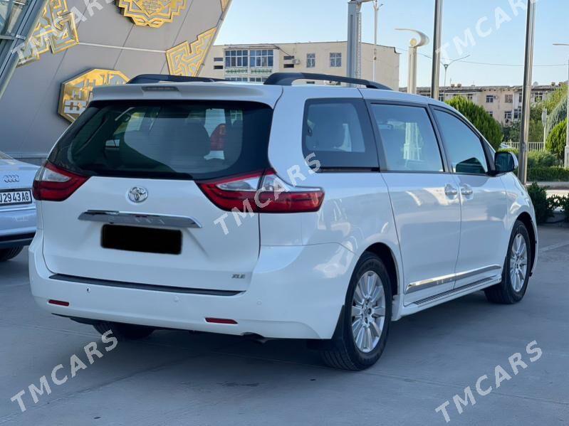 Toyota Sienna 2017 - 380 000 TMT - Aşgabat - img 9