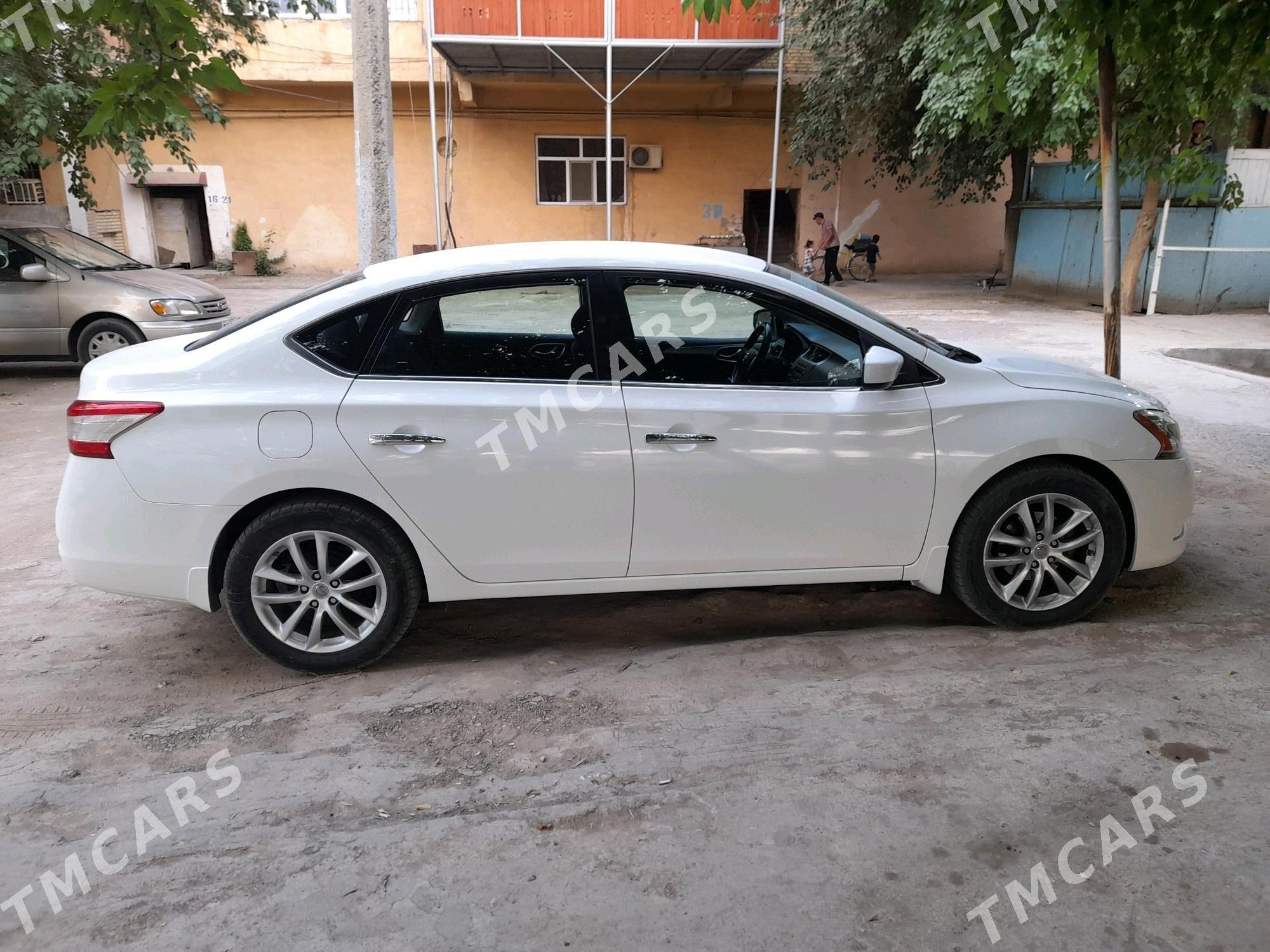 Nissan Sentra 2013 - 110 000 TMT - Мары - img 2