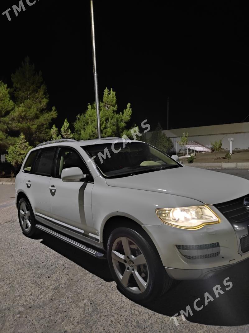 Volkswagen Touareg 2006 - 115 000 TMT - Aşgabat - img 2