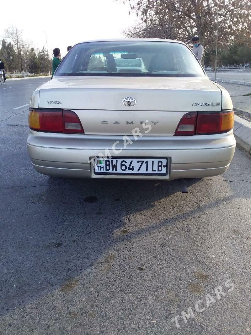 Toyota Camry 1996 - 55 000 TMT - Газаджак - img 5