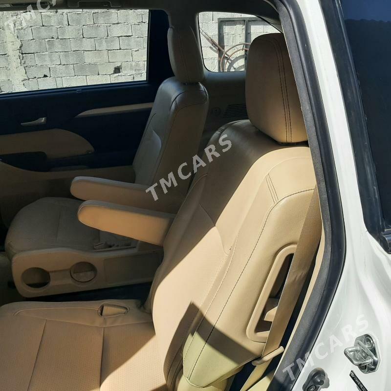 Toyota Highlander 2014 - 350 000 TMT - Ашхабад - img 7