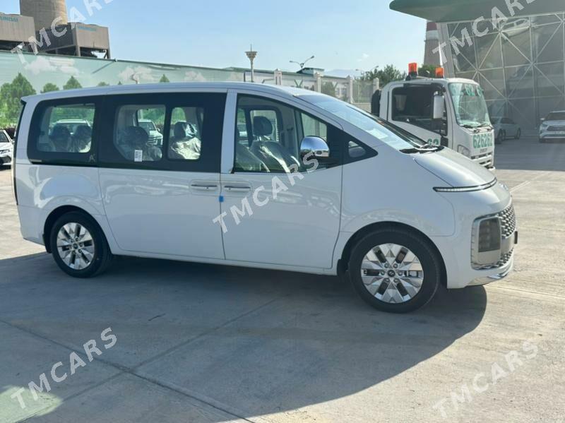 Hyundai Staria 2023 - 975 000 TMT - Aşgabat - img 2