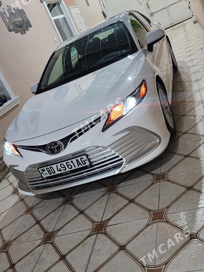 Toyota Camry 2021 - 315 000 TMT - Ашхабад - img 2