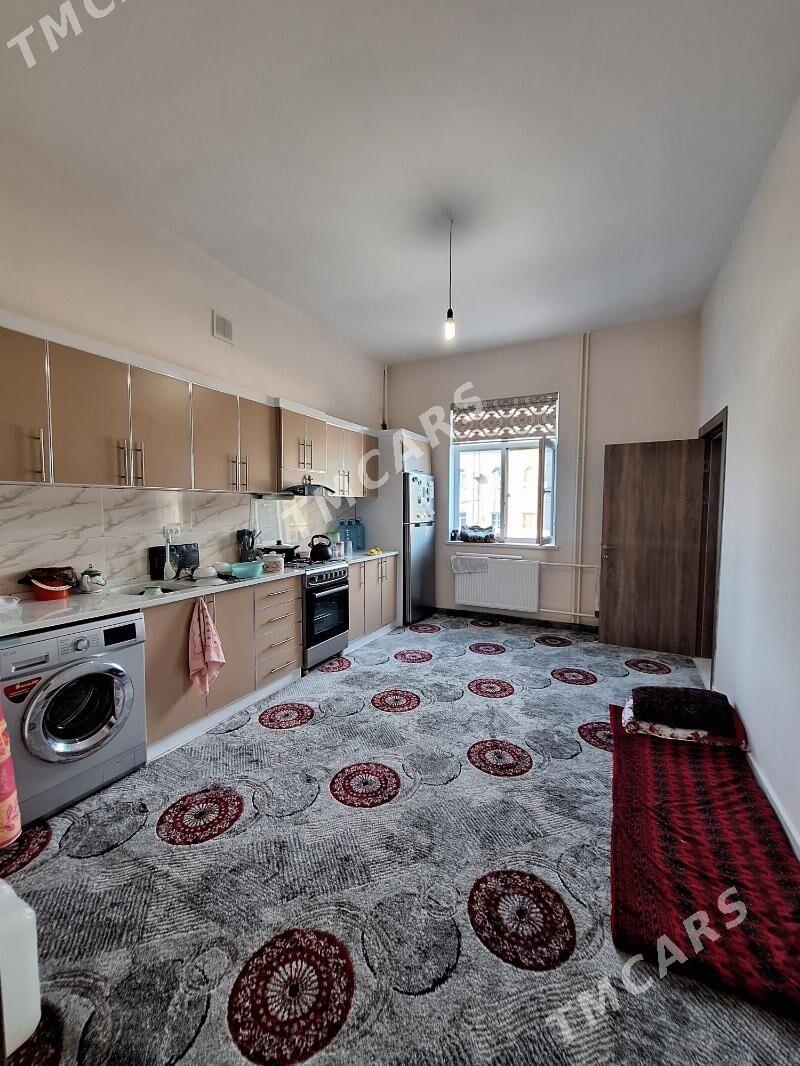 Элитка 1нжи этаж 2ком 120м² - Daşoguz - img 8