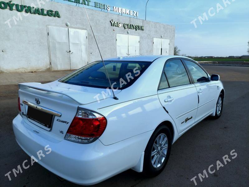 Toyota Camry 2004 - 155 000 TMT - Дашогуз - img 3