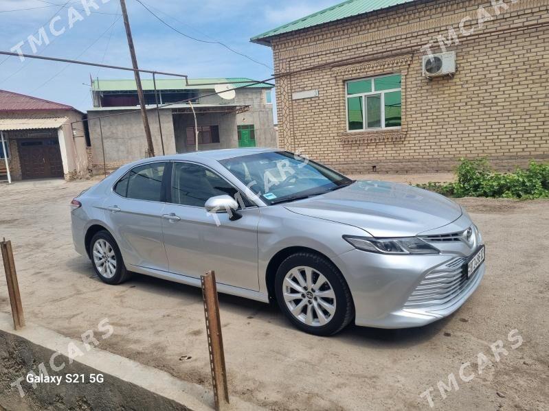 Toyota Camry 2019 - 215 000 TMT - Daşoguz - img 3