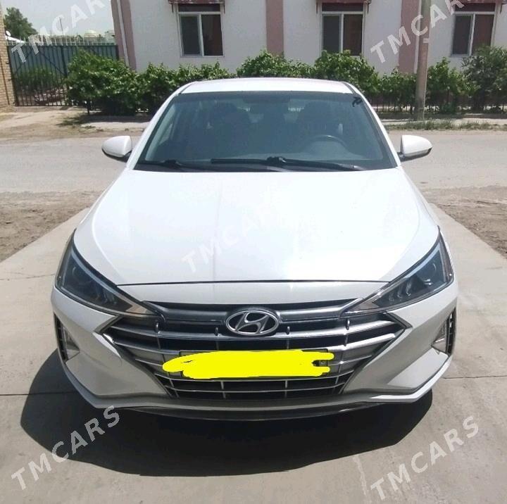 Hyundai Elantra 2019 - 280 000 TMT - Туркменабат - img 2