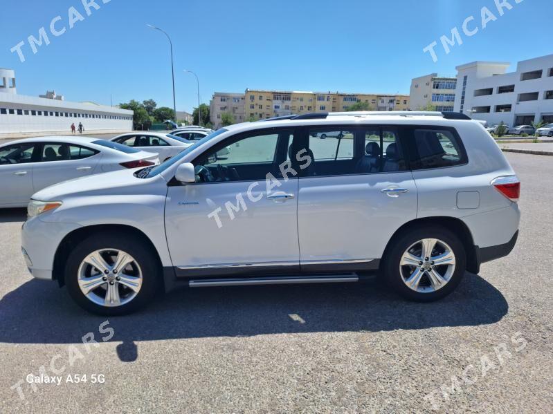 Toyota Highlander 2013 - 340 000 TMT - Ашхабад - img 5