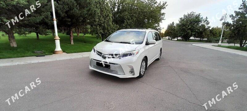 Toyota Sienna 2017 - 345 000 TMT - Ашхабад - img 2