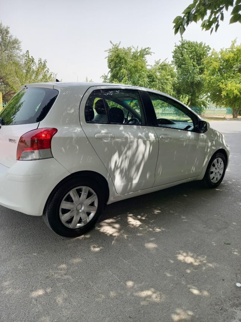 Toyota Yaris 2010 - 95 000 TMT - Ашхабад - img 5