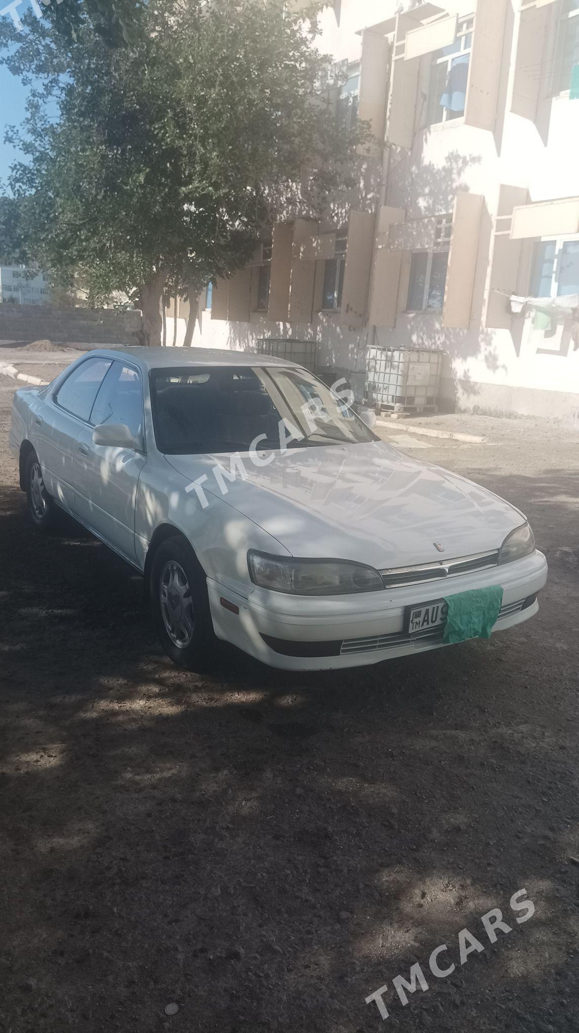 Toyota Camry 1992 - 45 000 TMT - Мары - img 3