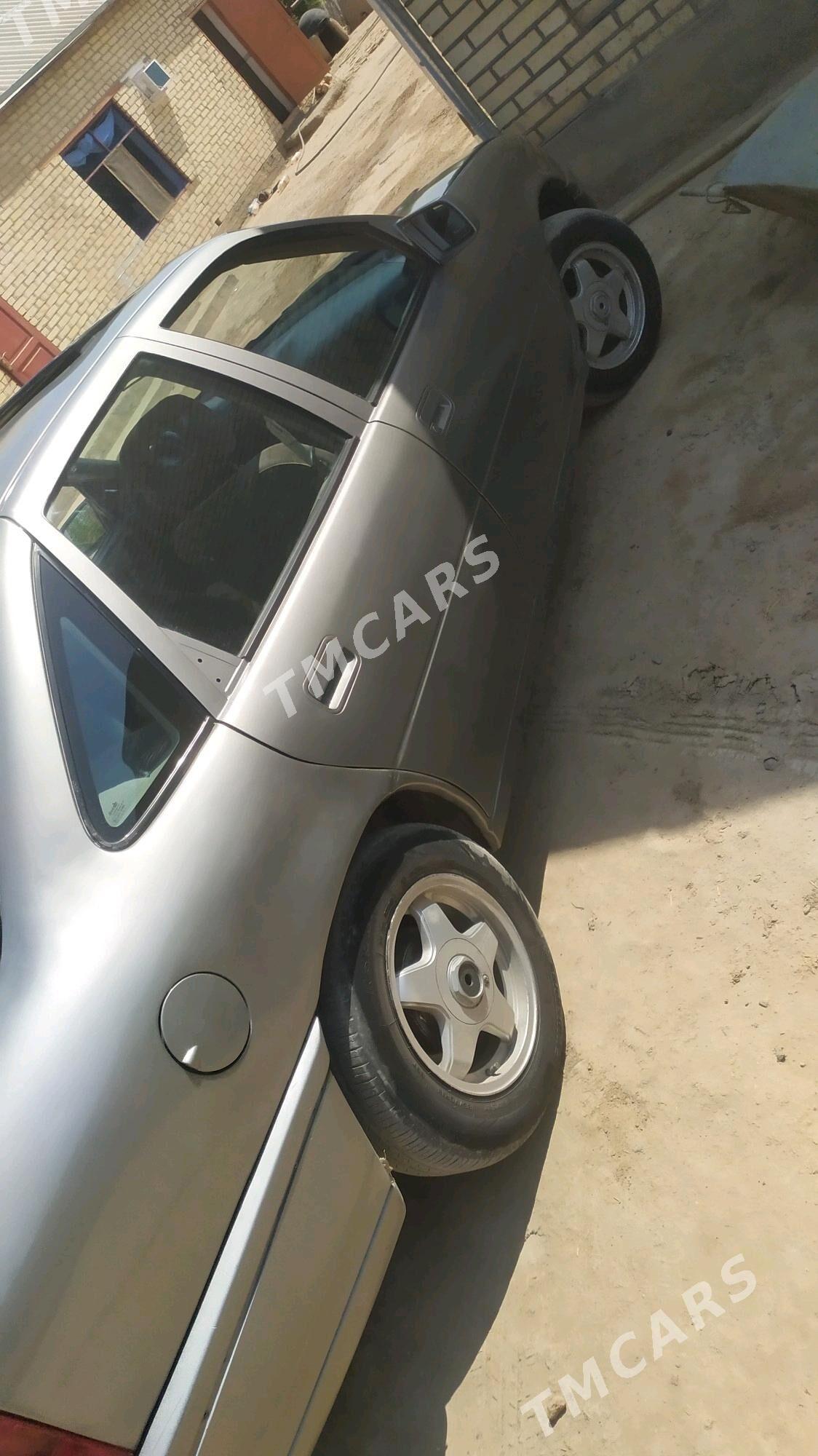 Opel Vectra 1990 - 20 000 TMT - Wekilbazar - img 2