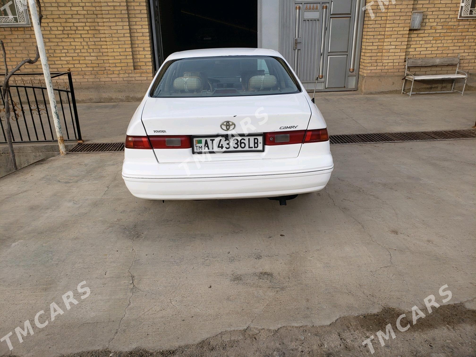 Toyota Camry 1999 - 90 000 TMT - Саят - img 4