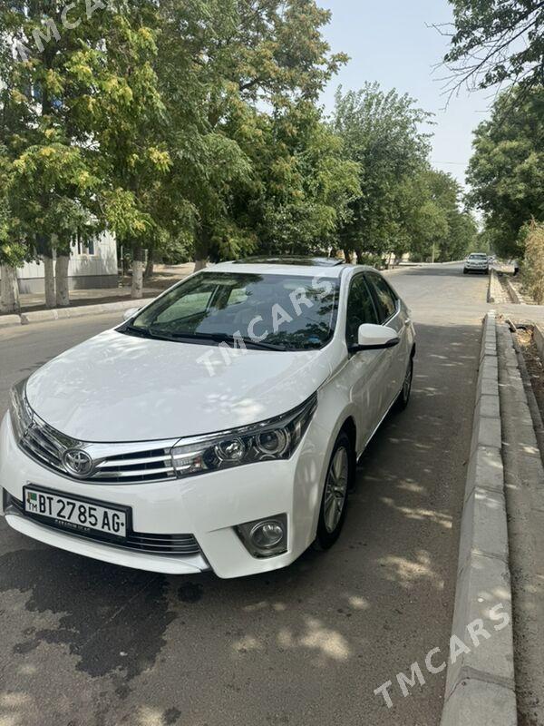 Toyota Corolla 2015 - 216 000 TMT - Бузмеин - img 2