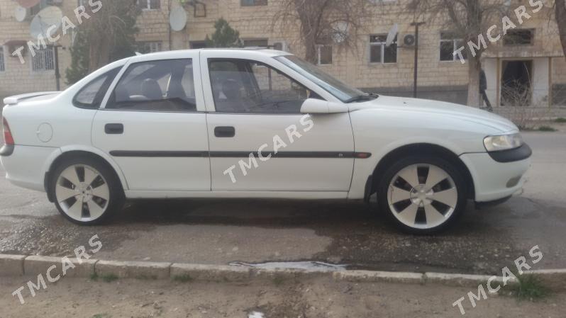 Opel Vectra 1996 - 40 000 TMT - Balkanabat - img 3