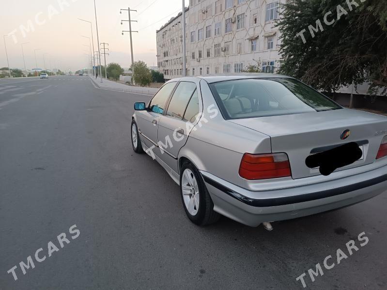 BMW 320 1992 - 29 000 TMT - Мары - img 3