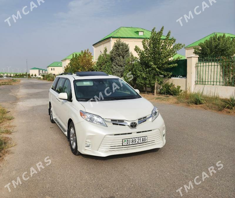 Toyota Sienna 2018 - 469 000 TMT - Ашхабад - img 2