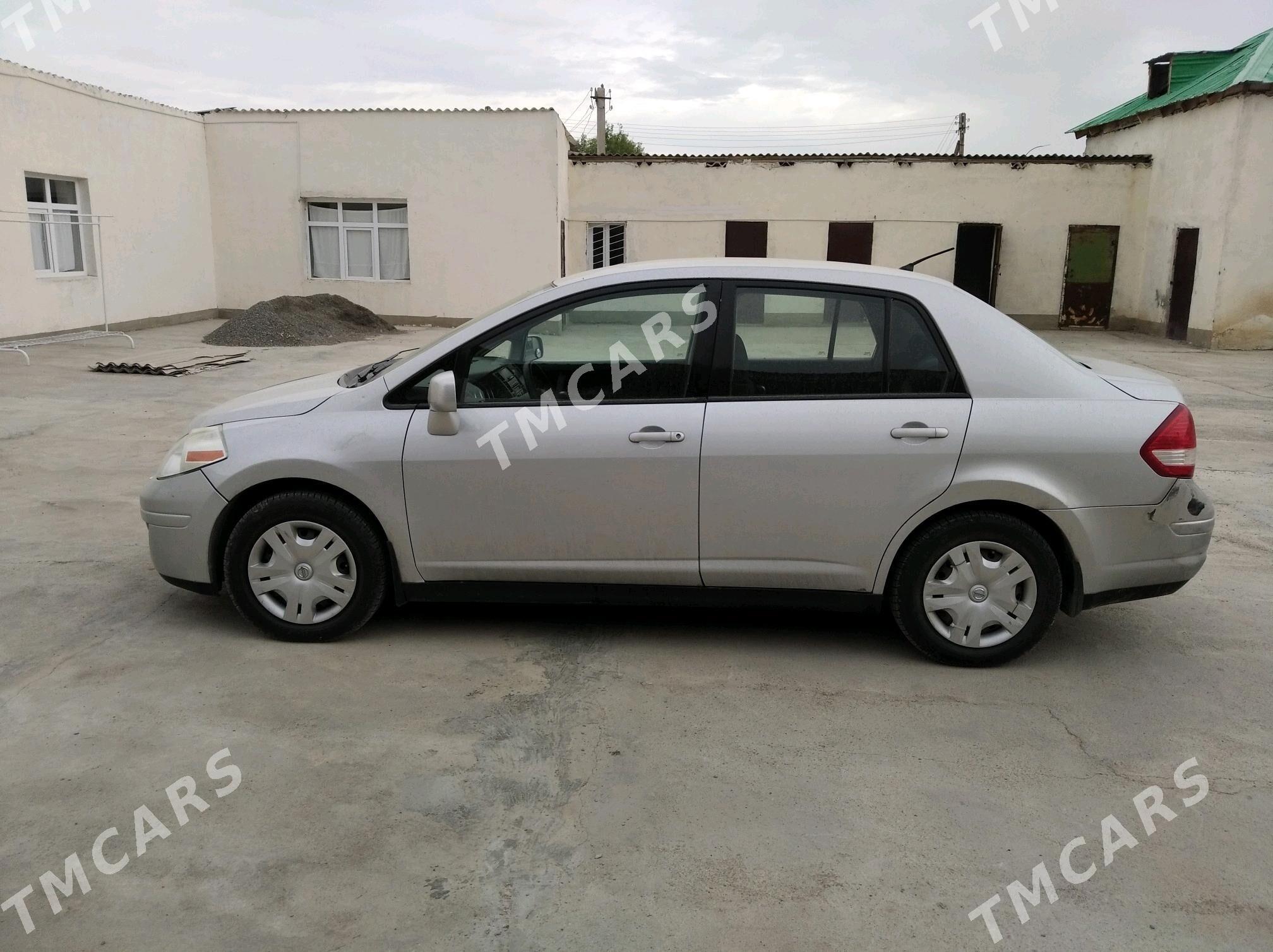 Nissan Versa 2010 - 102 000 TMT - Гызыларбат - img 2