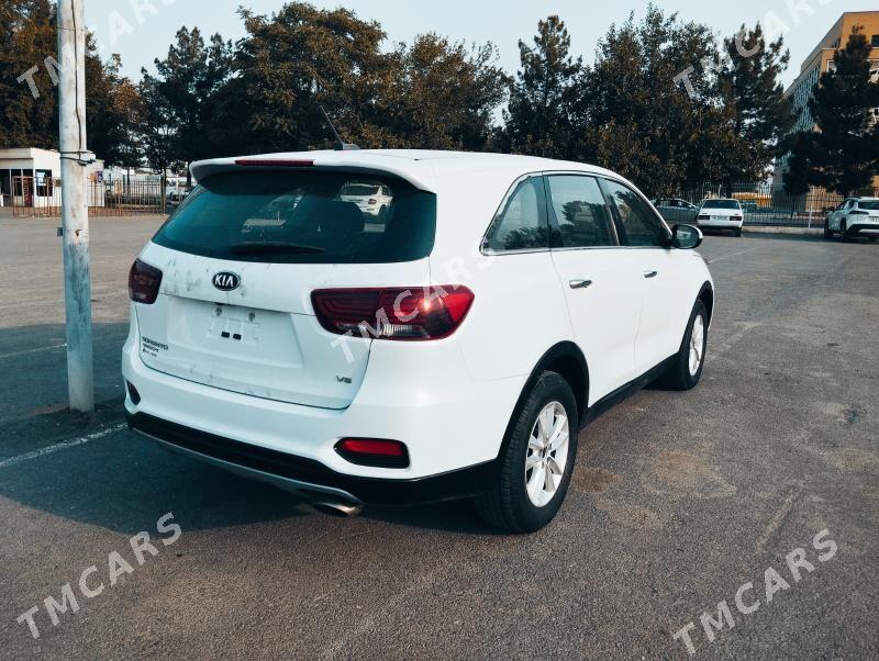 Kia Sorento 2019 - 279 000 TMT - Ашхабад - img 2