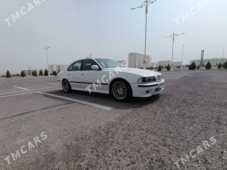 BMW E39 2001 - 125 000 TMT - Aşgabat - img 4