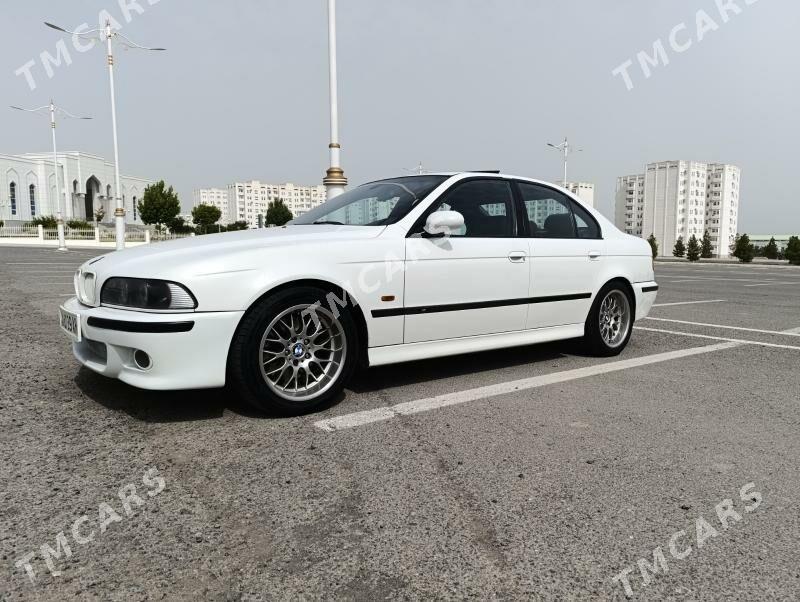 BMW E39 2001 - 125 000 TMT - Aşgabat - img 6