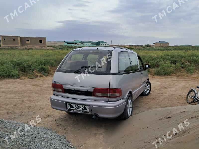 Toyota Previa 1995 - 60 000 TMT - Дашогуз - img 3